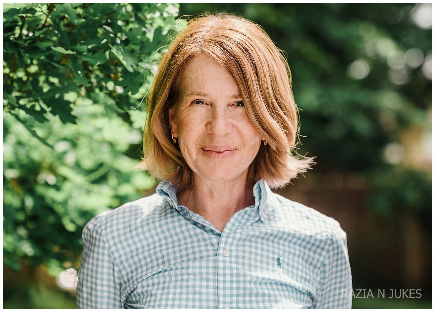 Professional headshot photography by Razia Jukes — business headshots 76