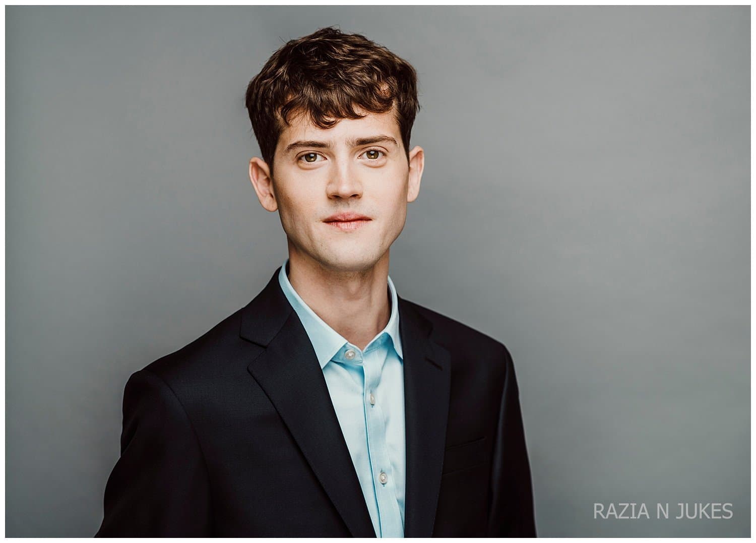 Professional headshot photography by Razia Jukes — corporate headshots 14