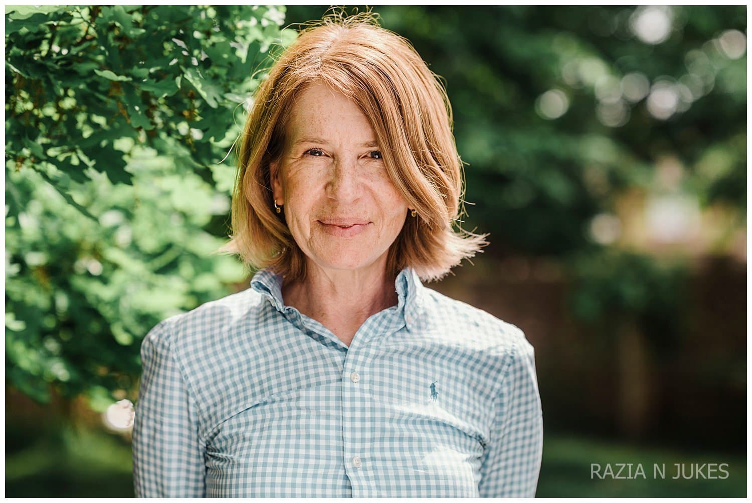 Corporate headshot photography by Razia Jukes