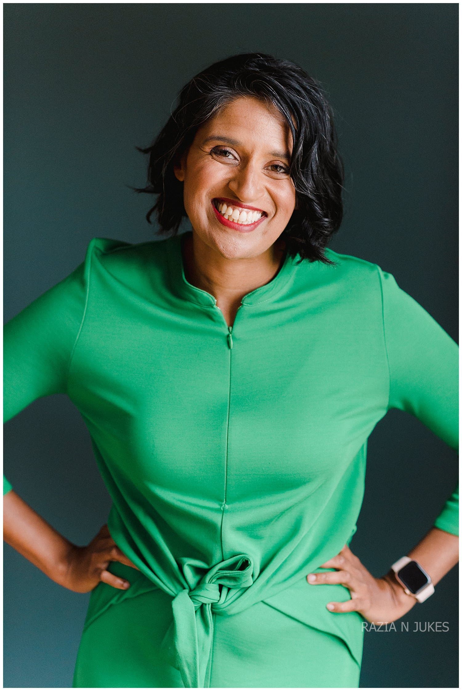 Professional headshot photography by Razia Jukes — roshana headshots 37